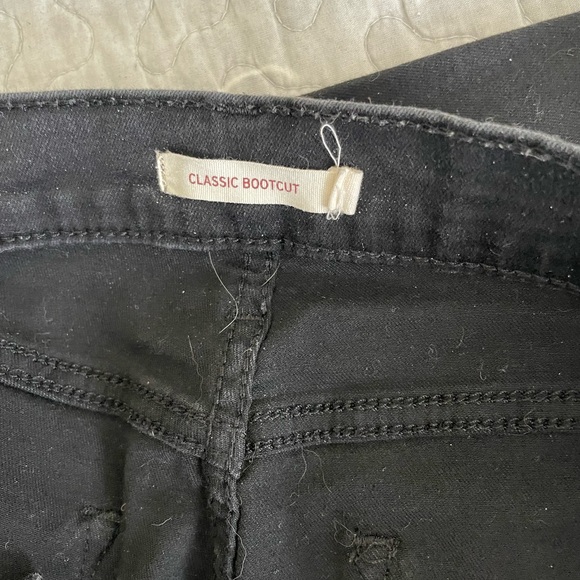 Levi Jeans - Picture 4 of 4